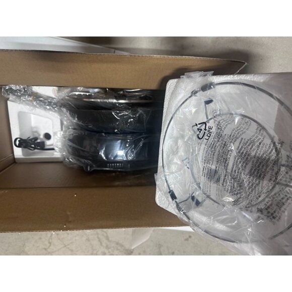 Nuwave Induction Hot Wok with 14" Carbon Steel Wok, Glass Lid & Stand - Picture 6 of 8